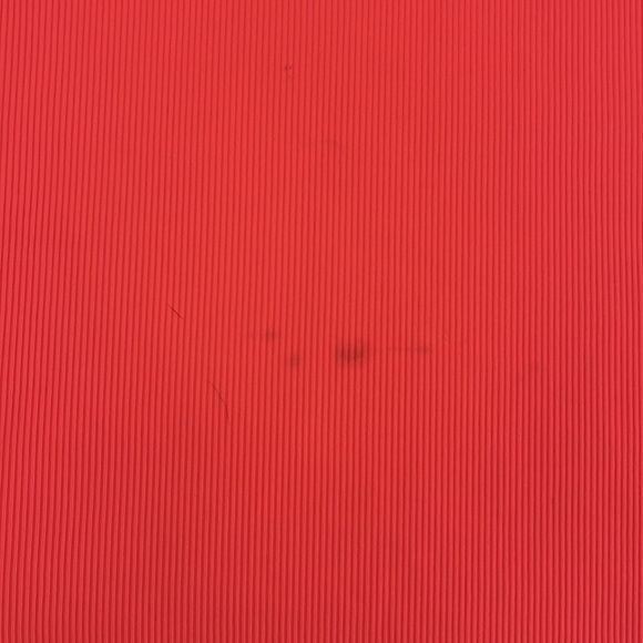 Bundle of 2 Under Armour workout shirts - Picture 7 of 12